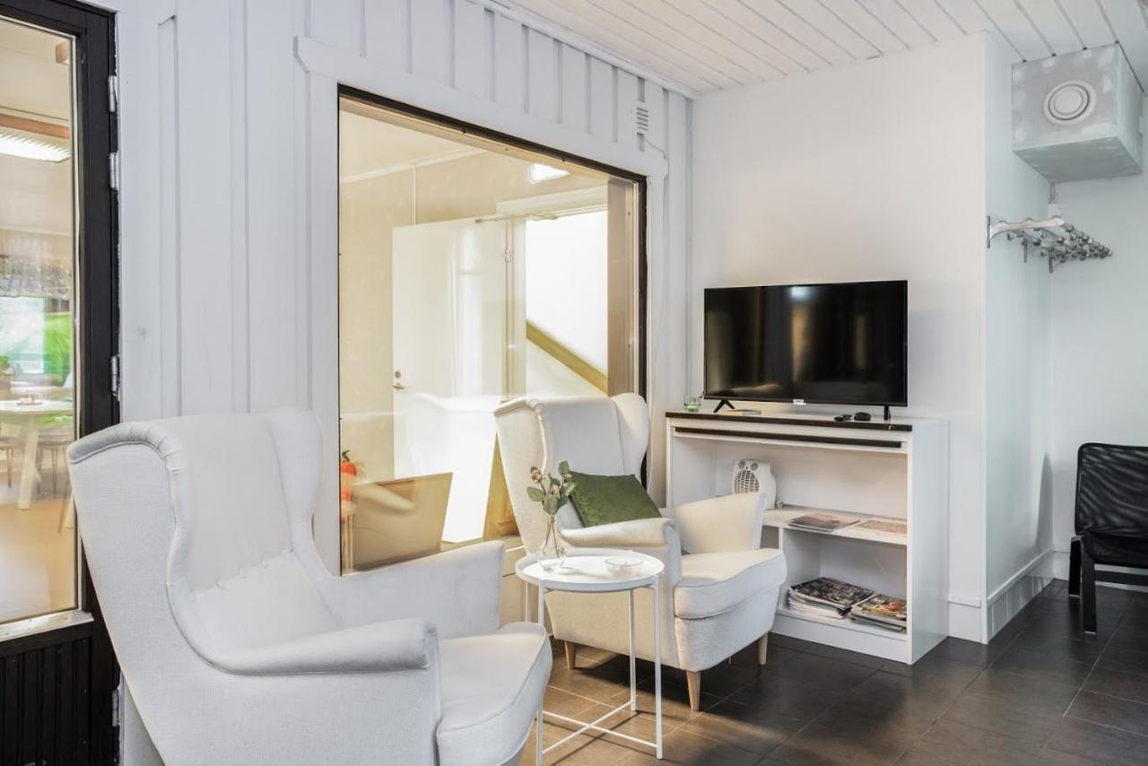 Hestra Guesthouse Zewnętrze zdjęcie